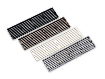 APK-250 Ventilatorlampe In Braun – Rechteckiges Lüftungsgitter Aus ABS Für Geräteschränke