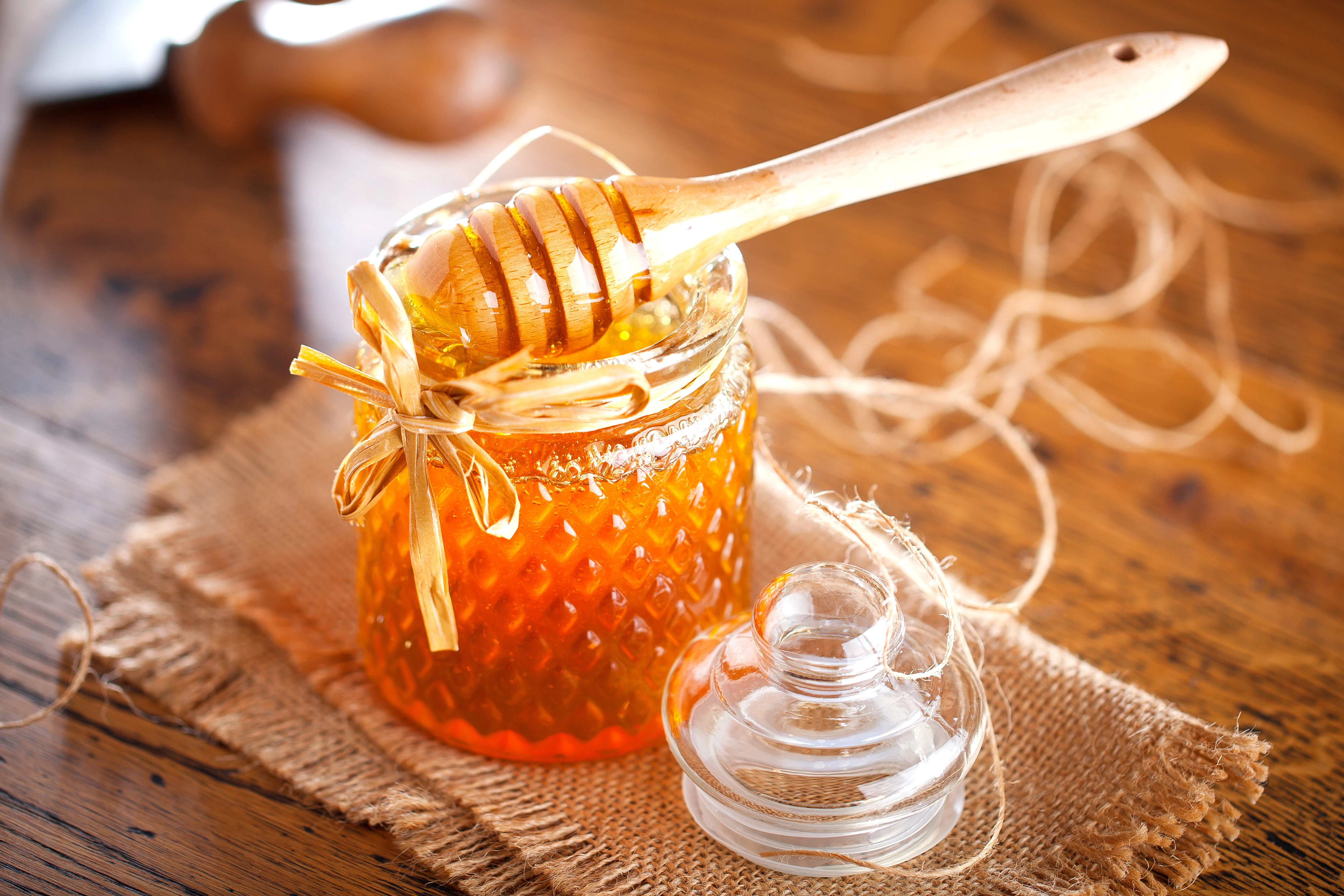 honey-containers-for-sale.jpg