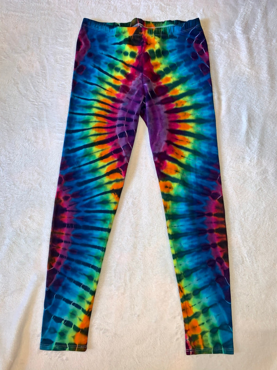 These Dyeing Arts custom tie dye design leggings are hand made and one-of-a-kind.
Made by LHO founder Howard Weinstein at the Dyeing Arts Studio in Thousand Oaks, CA

Material:  92% cotton and 8% spandex.

Size: XL 

Colors: Multi