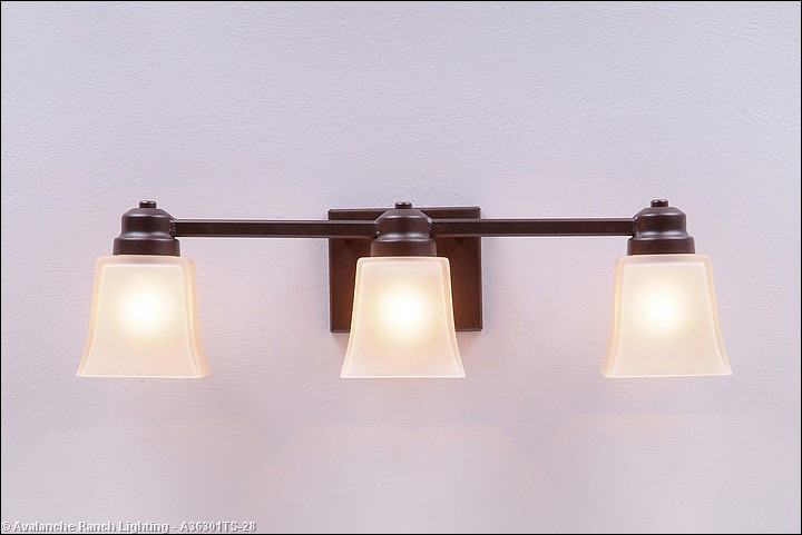 Avalanche Ranch Woodland-Rustic Bath Vanity Light