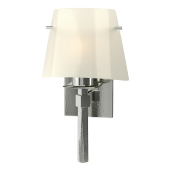 Beacon Hall One Light Wall Sconce in Sterling (39|204825-SKT-85-CC0246)