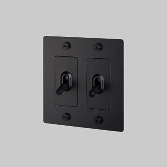 Toggle Switch in Black (576|NTG-023821)