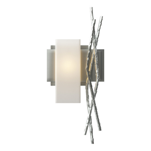 Brindille Brindille Sconce in Vintage Platinum (39|207670-SKT-LFT-82-GG0351)
