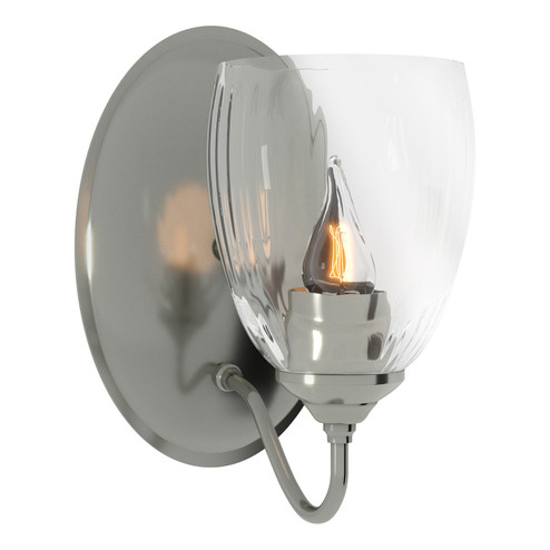 Simple Lines Simple Lines Sconce in Sterling (39|204213-SKT-85-LL0083)