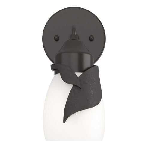 Lapas Lapas 1-Light Bath Sconce in Oil Rubbed Bronze (39|201350-SKT-14-GG0330)