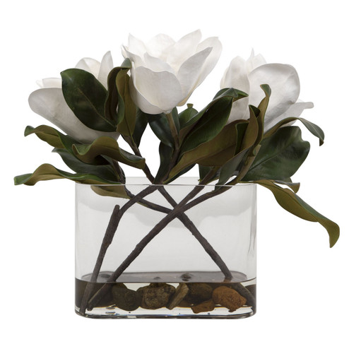 Middleton Centerpiece in White (52|60186)