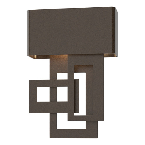 Collage LED Outdoor Wall Sconce in Coastal White (39|302520-LED-RGT-02)