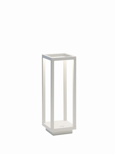 Home LED Table Lamp in White (556|LD0258B3)