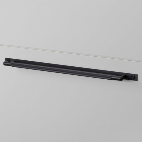 Pull Bar in Black (576|NPB-02358)