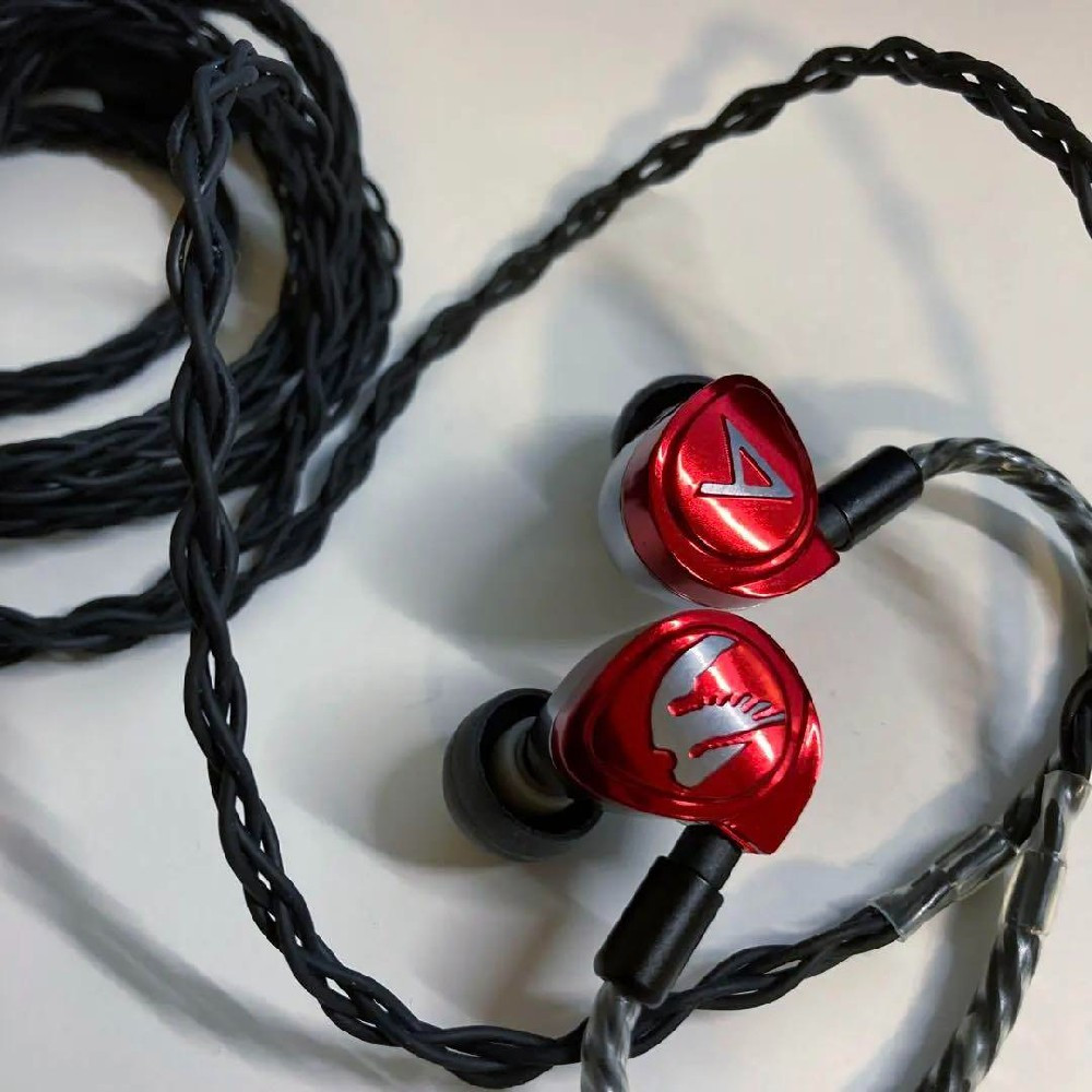 Astell & Kern Jerry Harvey Audio Diana In-Ear Monitors Special Edition (Red)