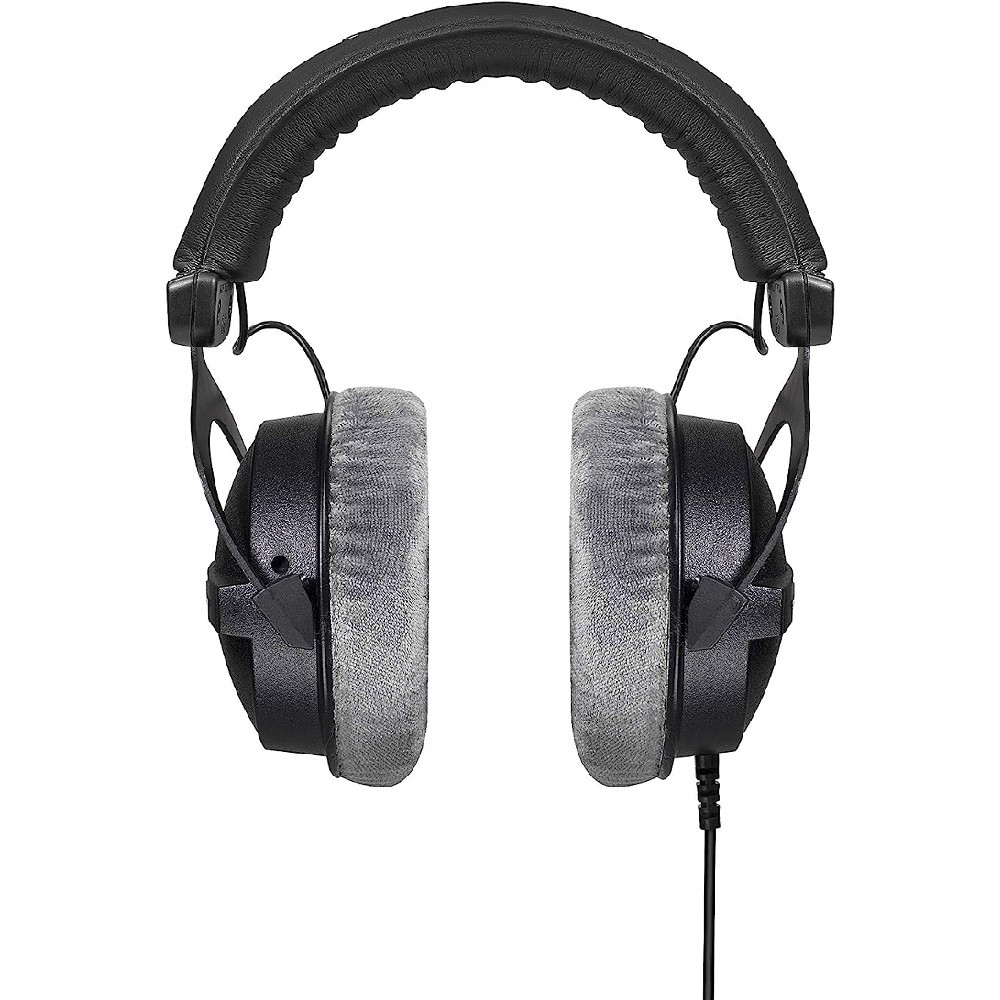 Beyerdynamic DT 770 PRO Professional Studio Headphones, Closed-Back, 80 Ohms