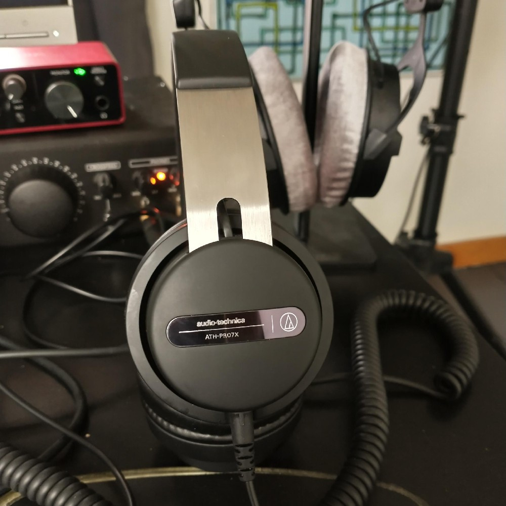 Audio-Technica ATH-PRO7X Professional On-ear DJ Headphones Audio