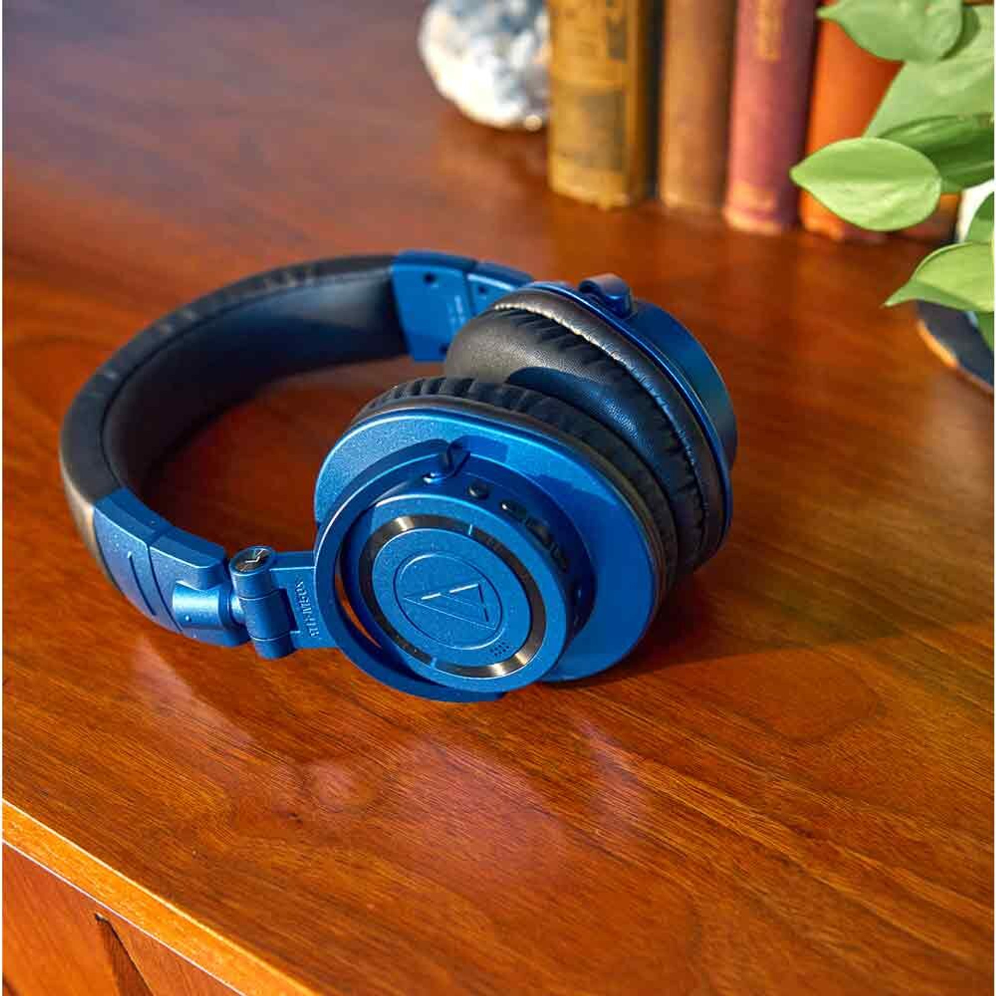 NEW Limited Edition] Audio Technica ATH-M50XBT2 DS Wireless Over-Ear  Headphones