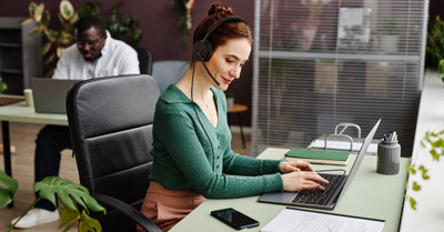Enhance Your Hybrid Work Experience with the Yealink UH48: Superior Noise Cancellation and All-Day Comfort