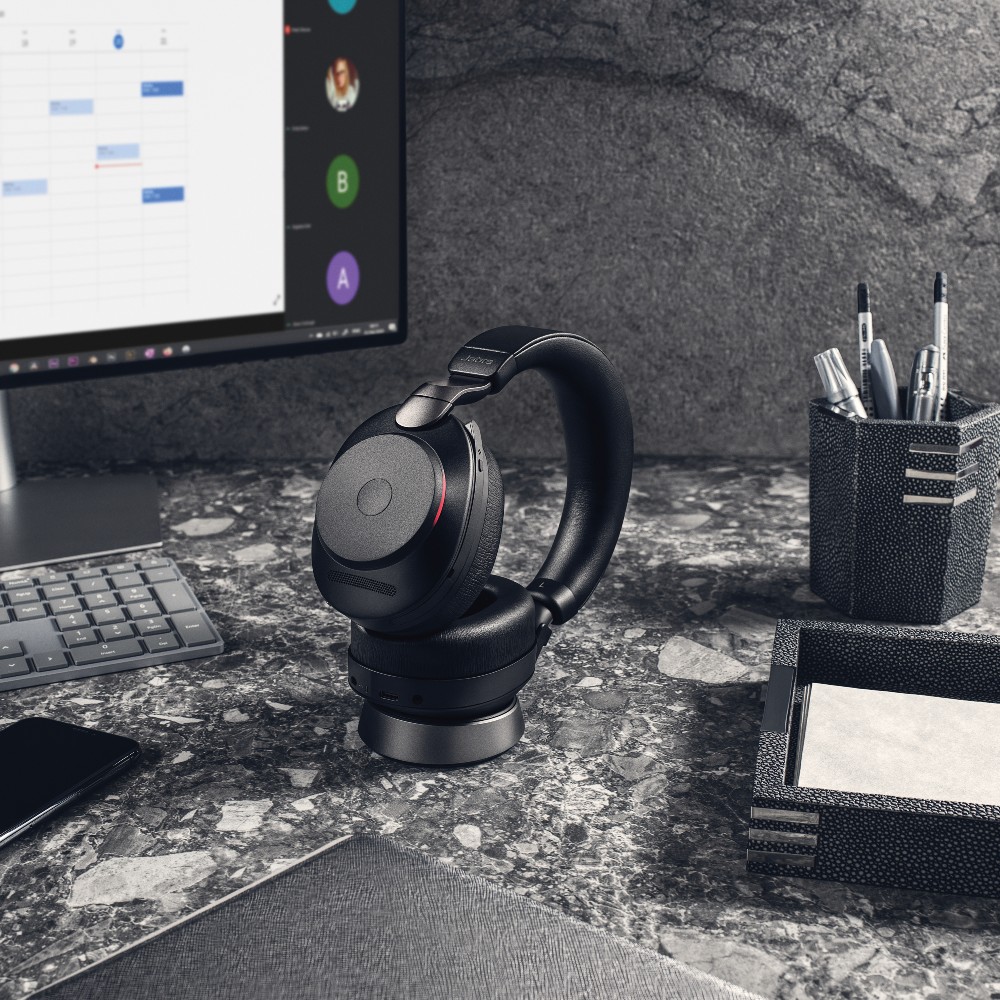 Jabra Singapore | Jabra Headsets | Jabra Evolve2 | Jabra Evolve2