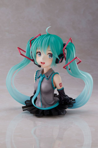 Hatsune Miku PVC Statue Bust Up Figure 39 Miku's Day Anniversary Ver. 15 cm