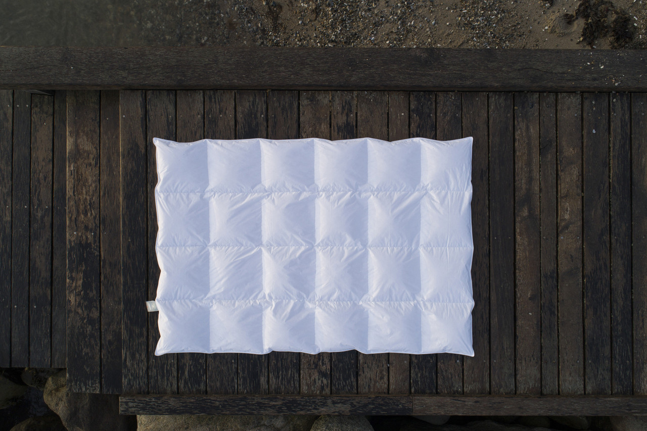 Muscovy Down All-Season / Medium Down Comforters