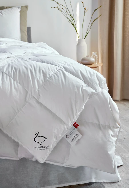 Scandinavian DUCK Down Comforter / LIGHTWEIGHT / SUMMER / European TWIN XL / 55" x 87" / *our bestseller*