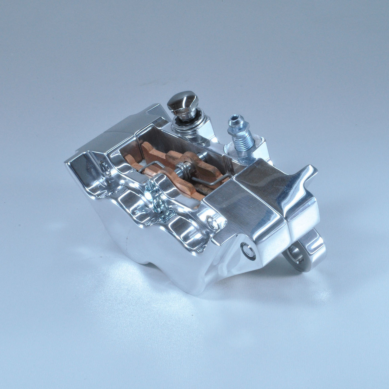 PM 4Pキャリパー 0052-2400 14CVO Performance Machine© 4-Piston Brake Caliper with Pads - Polished