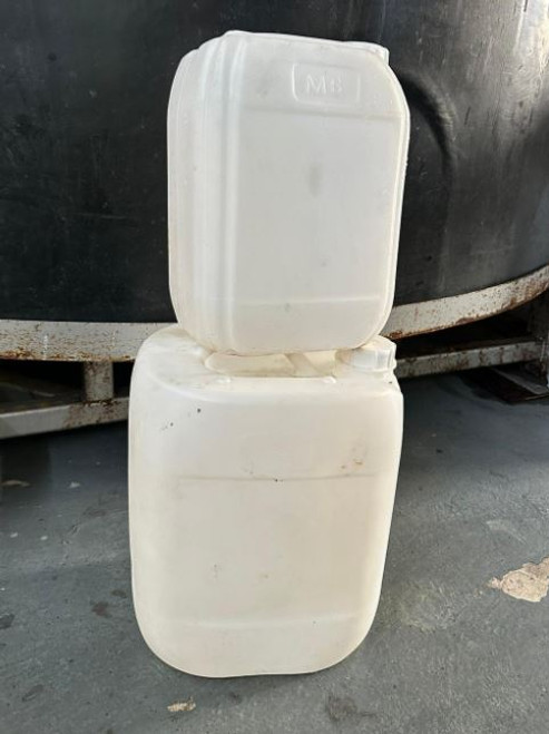 Used 10L / 20L Natural colour plastic jerry can