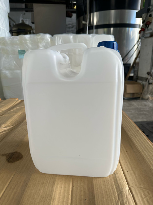 Used 10L Natural colour plastic jerry can Used 10L Natural colour plastic jerry can