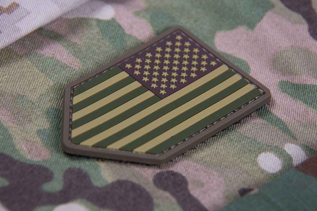 アメリカ空軍 PVCパッチ　アメリカ版 Mil-Spec Monkey US Flag Vertical PVC Patch
