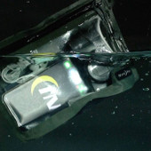 Nite Ize RunOff Waterproof 3-1-1 Pouch underwater Thumbnail Image