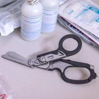 First Aid Tools