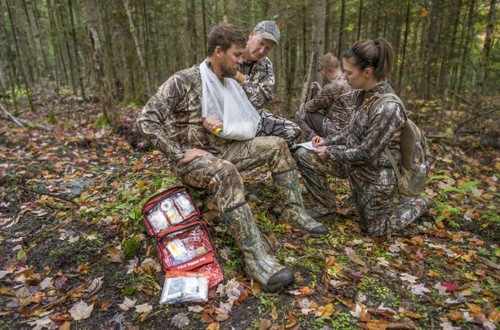 Sportmans 400 Medical Kit in use with hunters 
