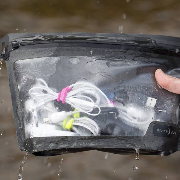 Nite Ize RunOff Waterproof 3-1-1 Pouch feature