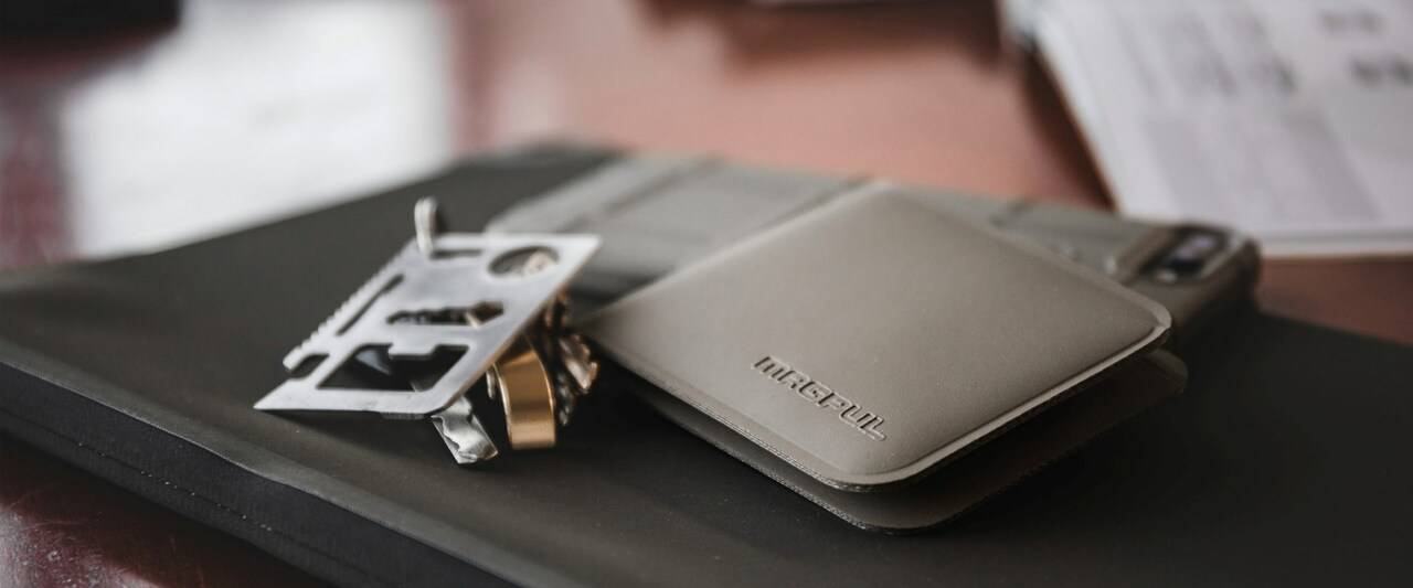 Magpul EDC DAKA Bifold Wallet