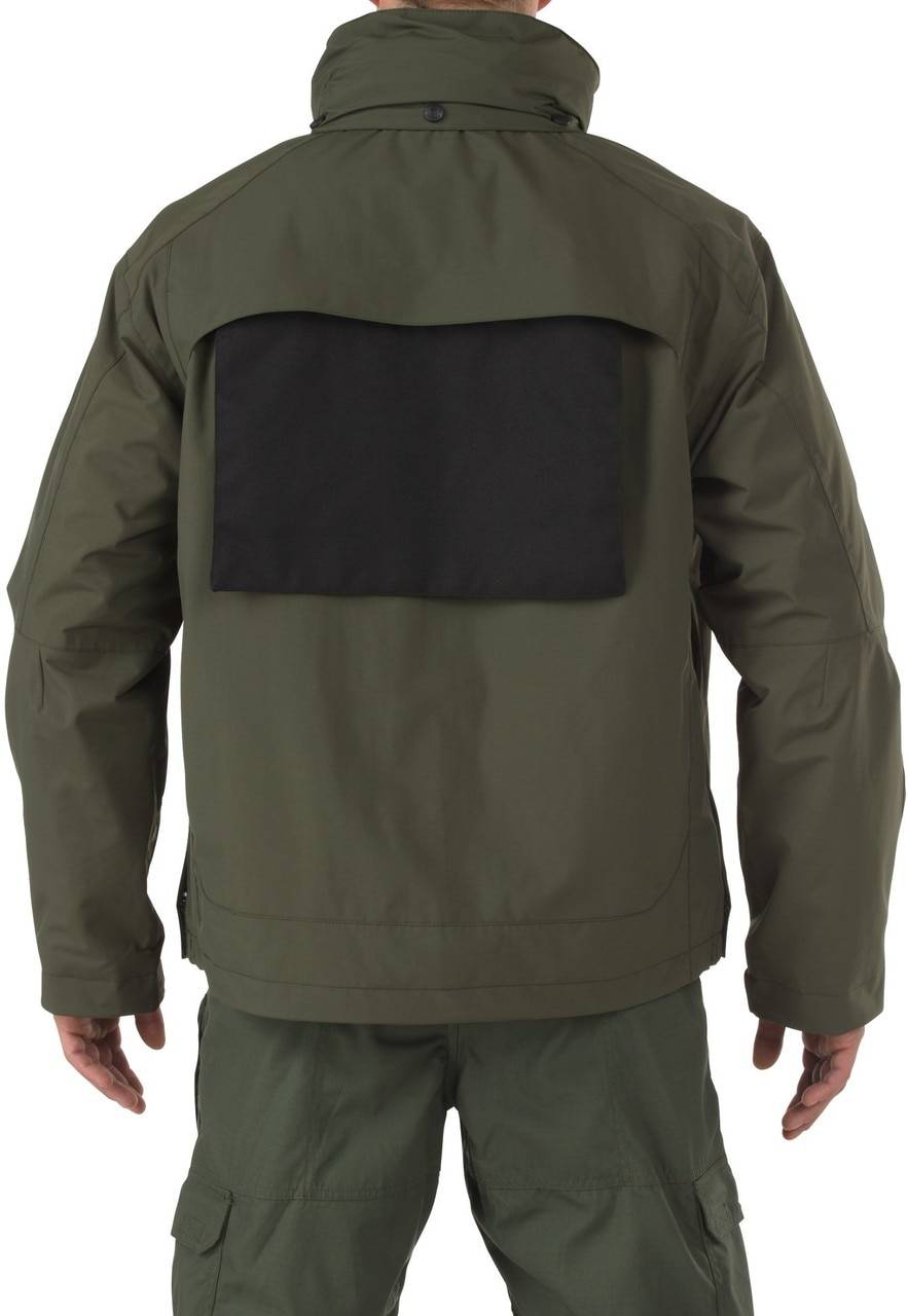 Amazon.com: Under Armour Men's Storm Tactical Gale Force Jacket : Clothing,  Shoes & Jewelry