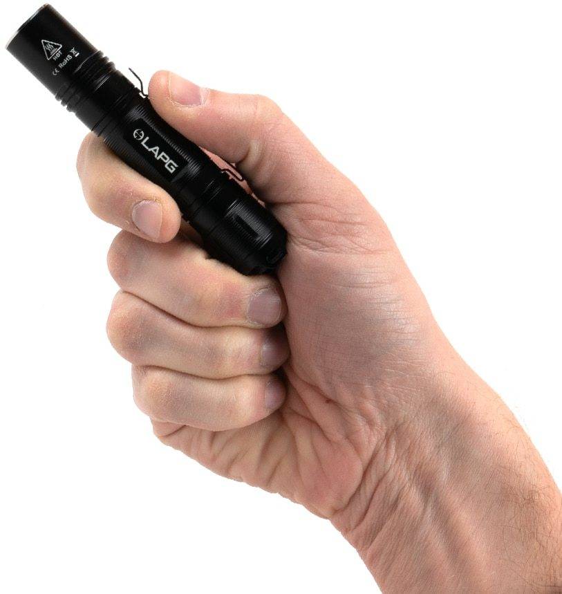 LETHAL LEGACY  27㎝ LA Police Gear F2 700 Lumen Multi-Output Tactical Flashlight