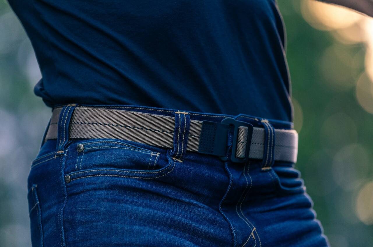 Elas-Tac Belt: Heavy-Duty & Stretchable