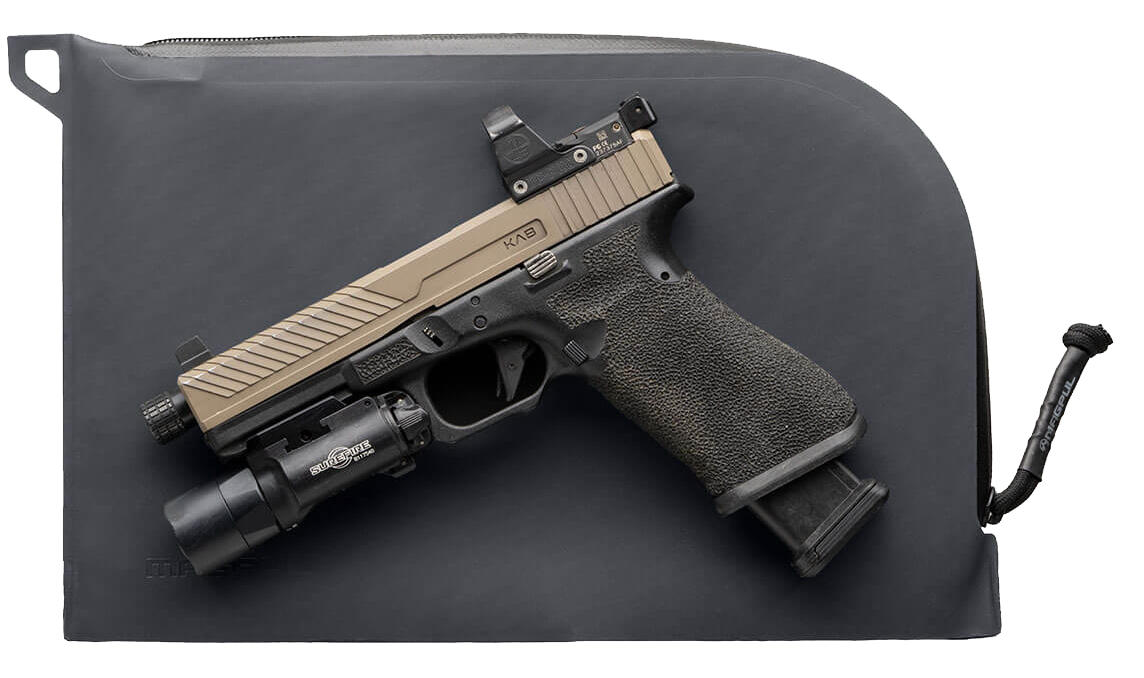 （実物）MAGPUL DAKA ハンドガン（シングル）バッグ Magpul DAKA Water Resistant Single Pistol Case