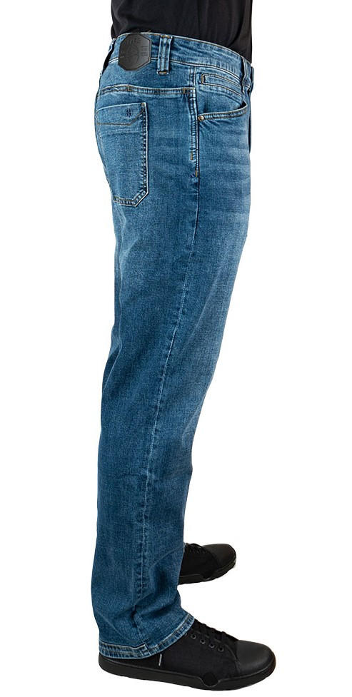 Women's Lee Total Freedom Straight Leg Comfort Waist Stretch Jeans 8 Short