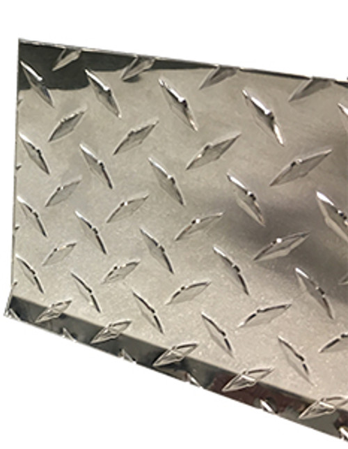 4in x 94in - .060 Diamond Plate Aluminum Cove Base Molding