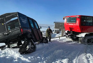 Ski Trail Markers Keeping Vehicles Safe — All the Way in Australia