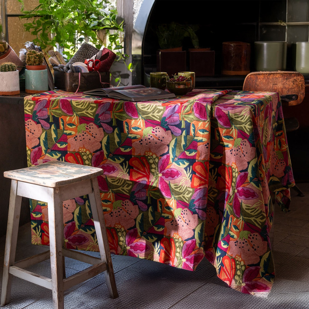 Between the Sheets Kiriku Tablecloth - Thumbnail 2