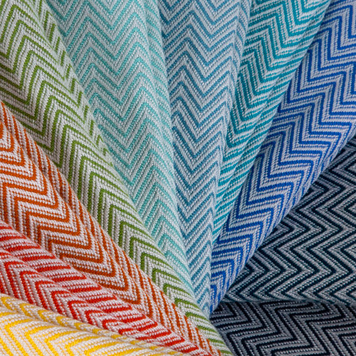 Pointe outdoor throw