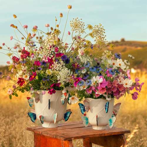Cloudy butterflies vase