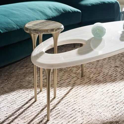Resonance Cocktail table