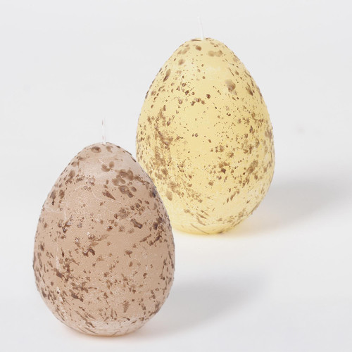 Spotted egg rustic candle