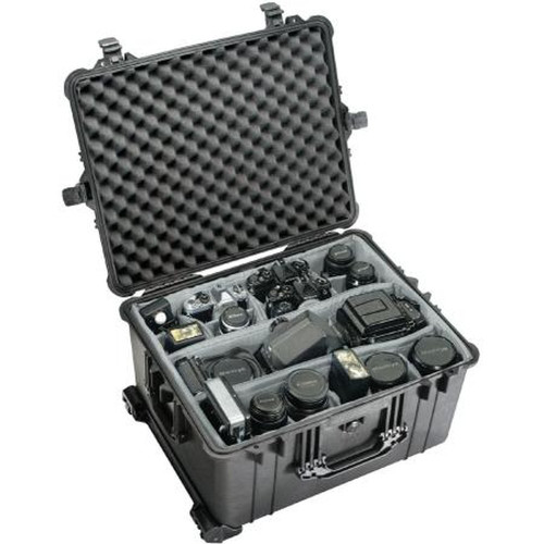 PELICAN 1620 BLACK Wheeled Protector Equipment Case; Water Tight&airtight to 30' W/neoprene O-Ring Seal; 2" Wheels.Inside Dims: