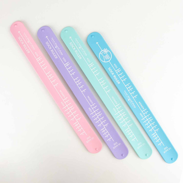 Sock Ruler – Sock Sizing Bracelet Ruler