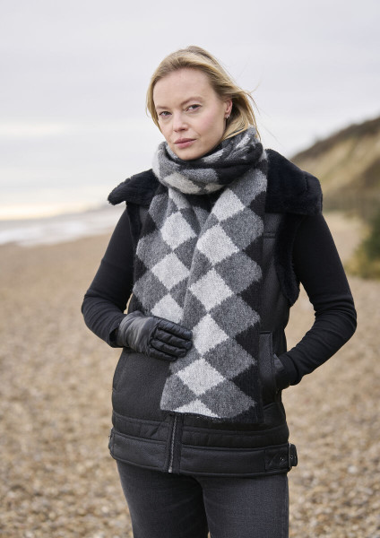 Rowan Pattern by Quail Studio - Wave Wrap & Hat Set MIP38