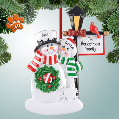 Personalized Snowman Family with Lamp Post Sign - 2 Christmas Ornament Personalized Snowman Family with Lamp Post Sign - 2 Christmas Ornament