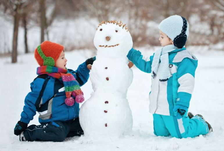 Fun Things to do in the Snow! Fun Things to do in the Snow!