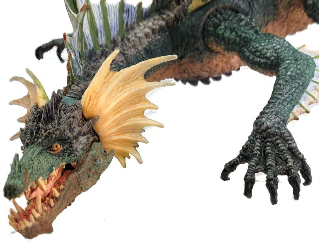 Papo Sea Dragon #36037 Claws, scales, fins, spines and teeth