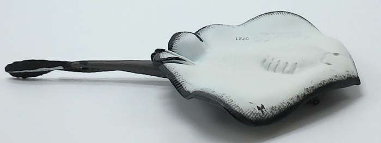 Safari Ltd. - Sting Ray #100507 - Flat Grey Coloring